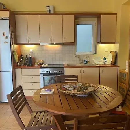 - Wayhome Phivi Apartment