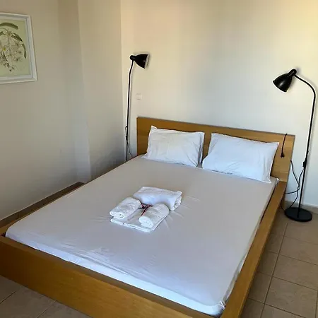 - Wayhome Phivi Apartment Xylokastro