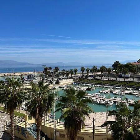 - Wayhome Phivi Apartment Xylokastro